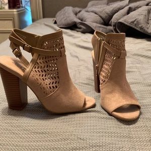 Wedge sandals